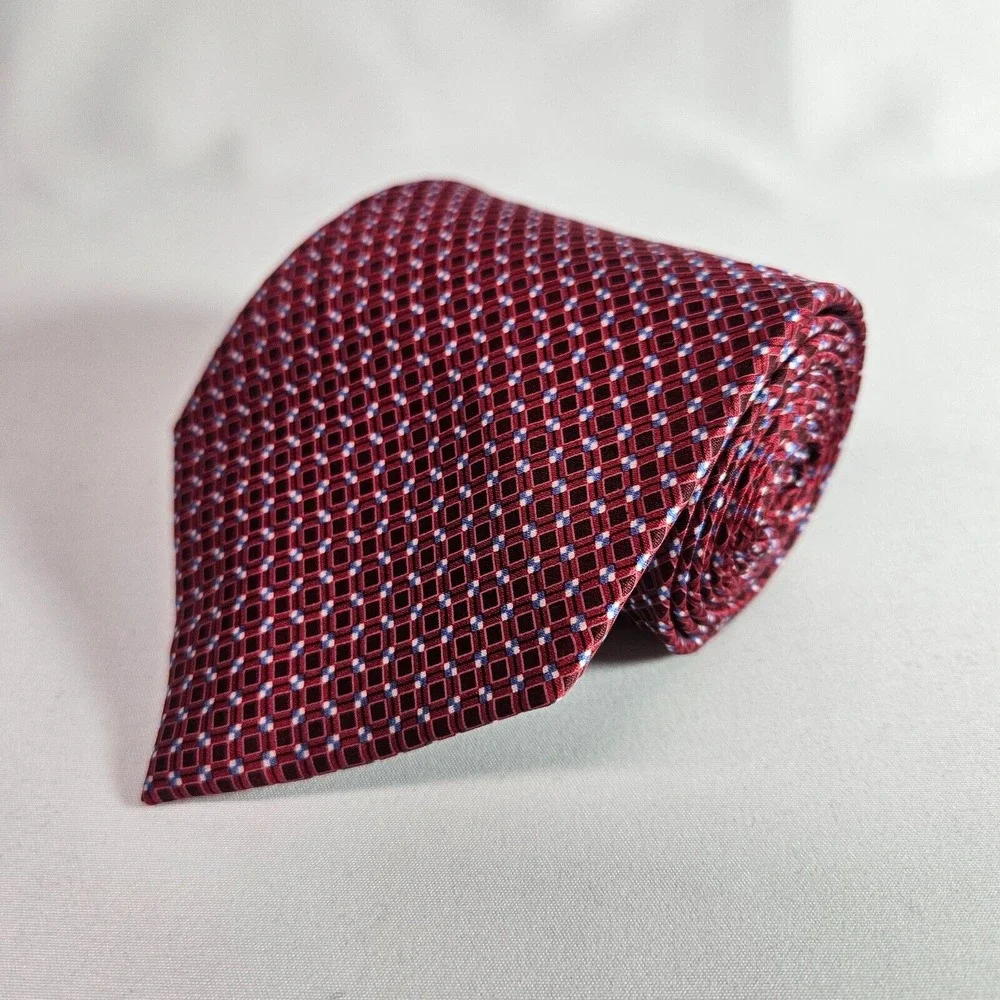 Perry Ellis Portfolio 100% Silk Tie‎ Geometric Red 3.5